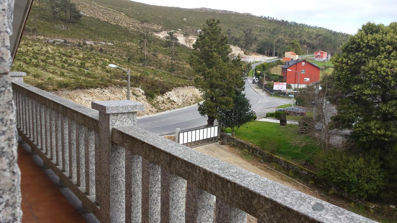 Alojamientos A Pedra Dumbría Exterior foto